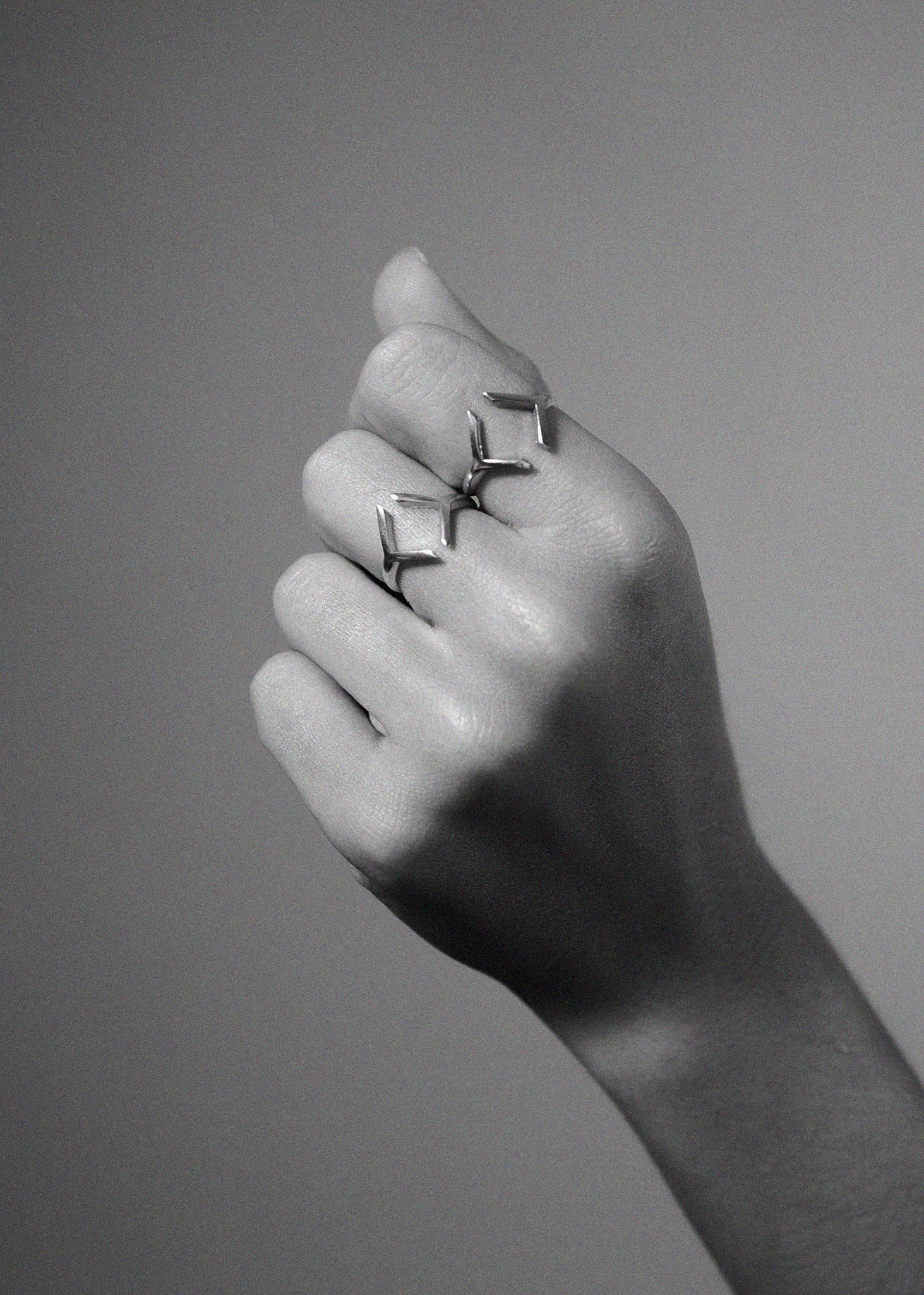 THE RHOMBUS RING