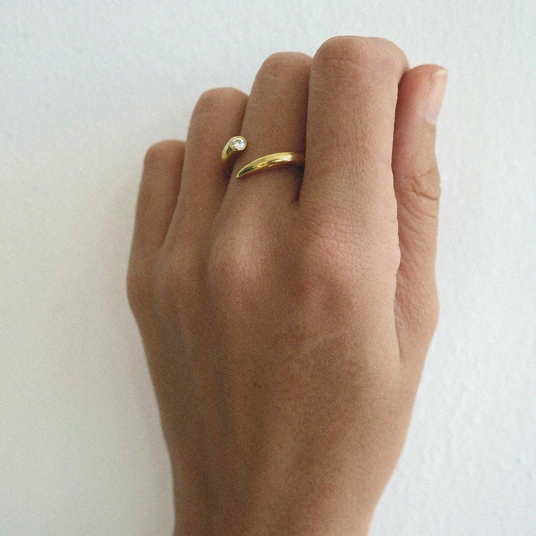 THE HALO RING