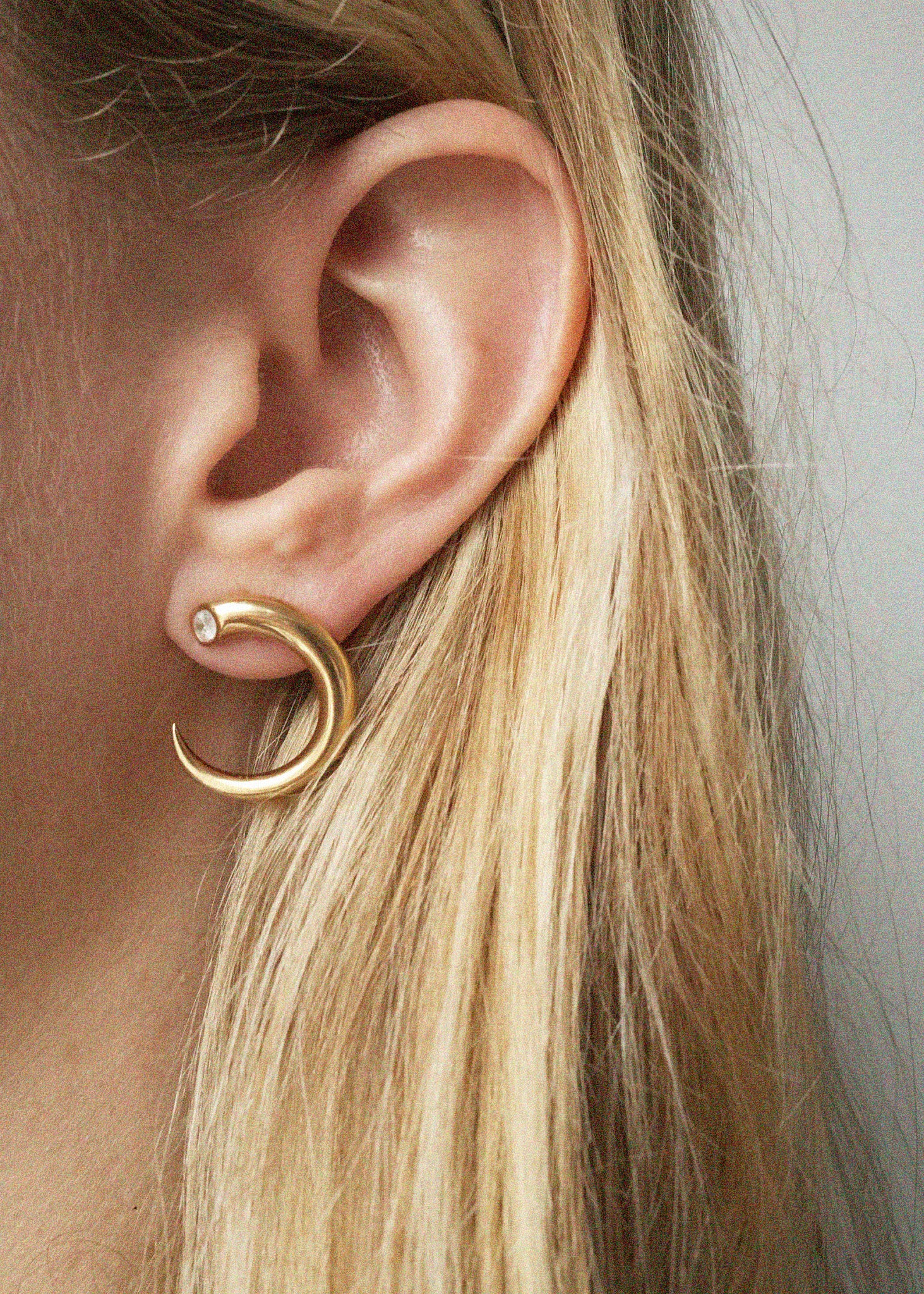 THE HALO EARRINGS