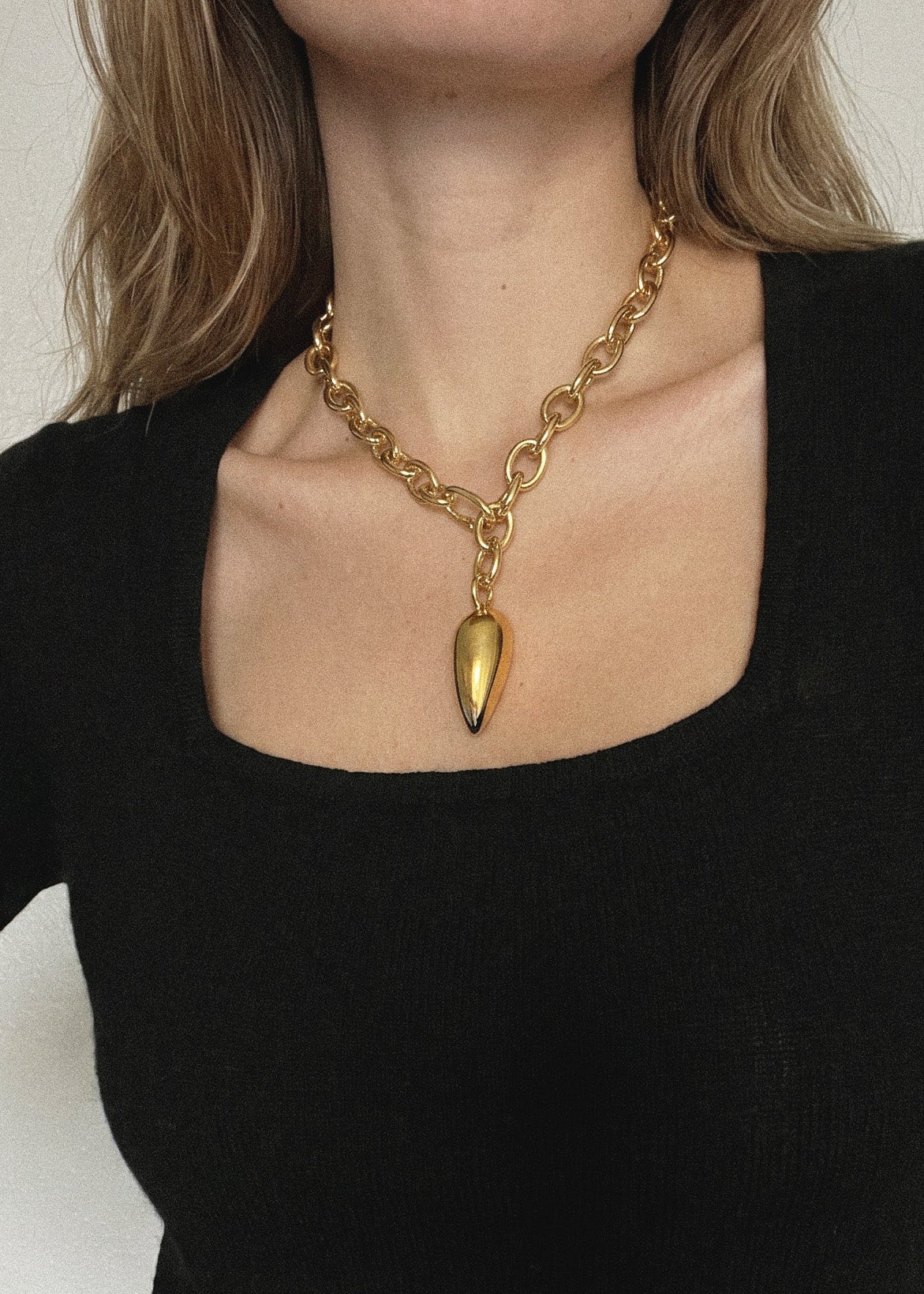 The Hook Necklace